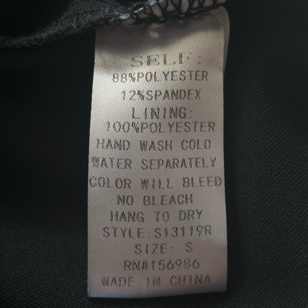 IDEM DITTO Ruffle Romper - Picture 5 of 5